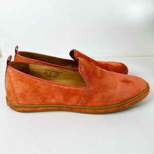 Bill Blass Sutton Suede Slip On Shoes 8.5 / 39 Sustainable materials